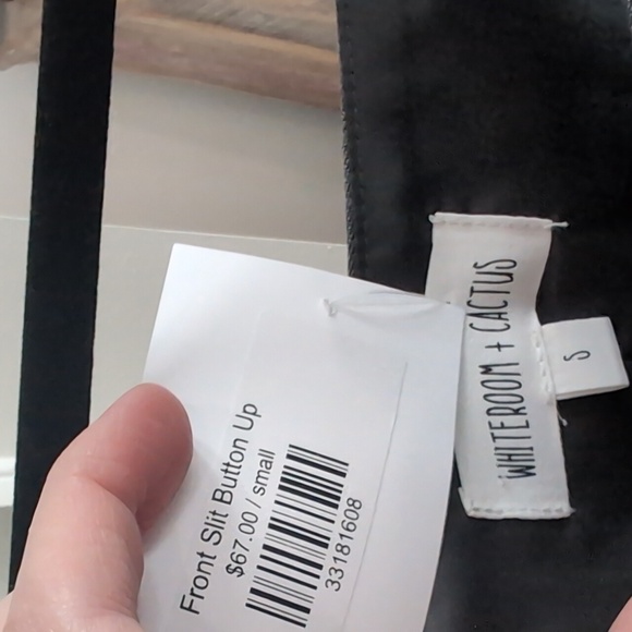 Chic Gray Vest Top - Boutique - Size S - Picture 2 of 3